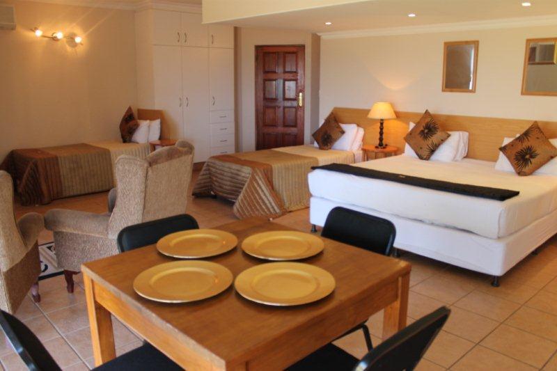 8 Royal Palm B&B Умхланга Номер фото